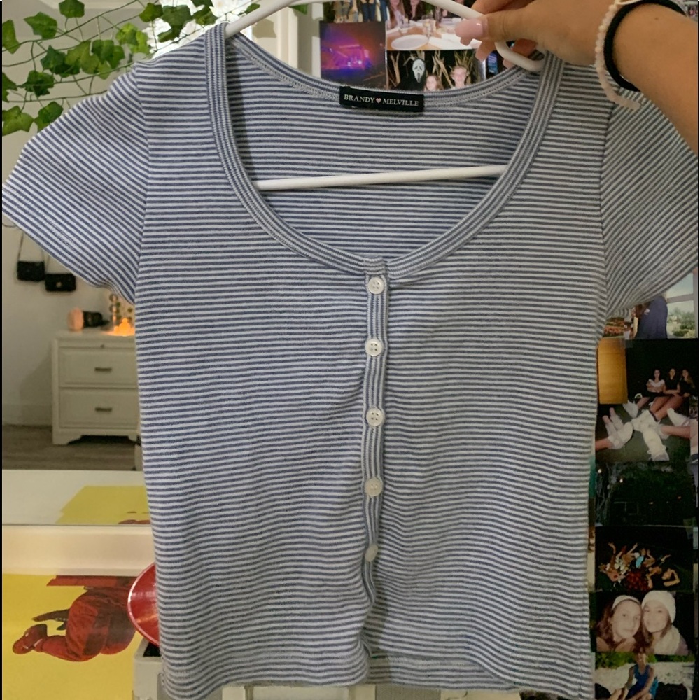 ON HOLD!!! rare brandy zelly top